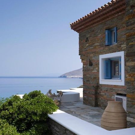 Luxury Villa By The Beach Stenies Exterior photo