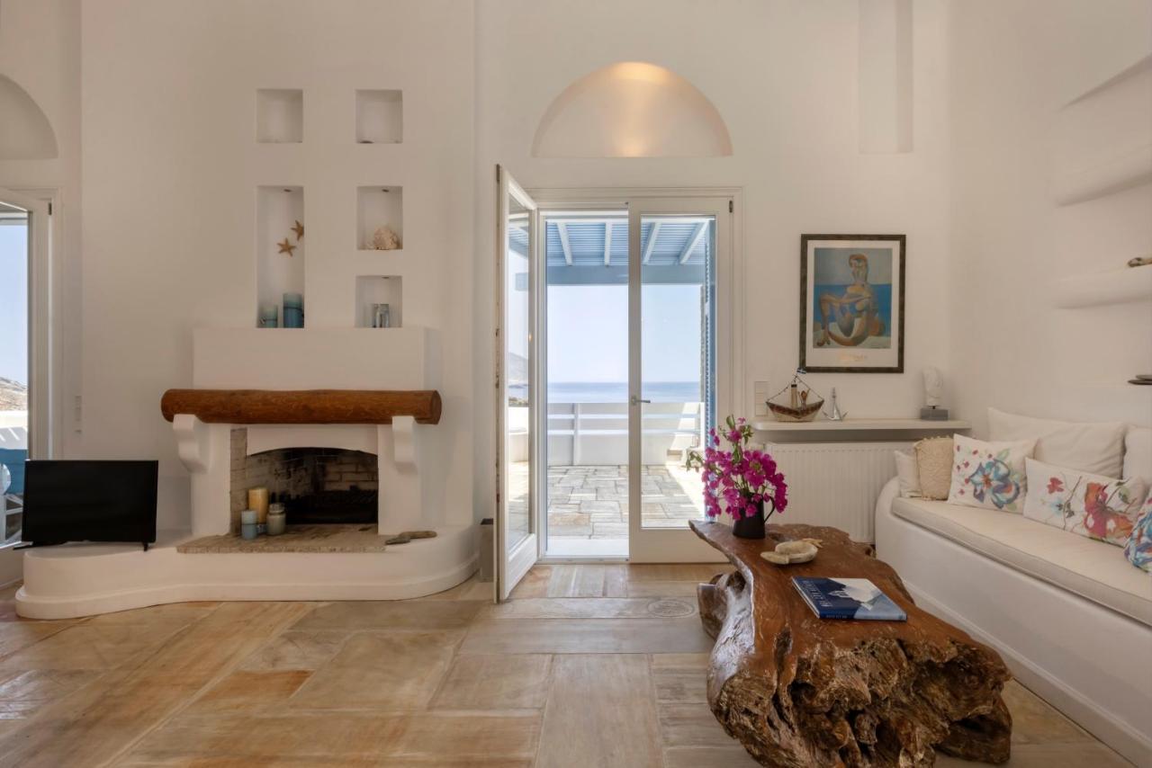 Luxury Villa By The Beach Stenies Exterior photo