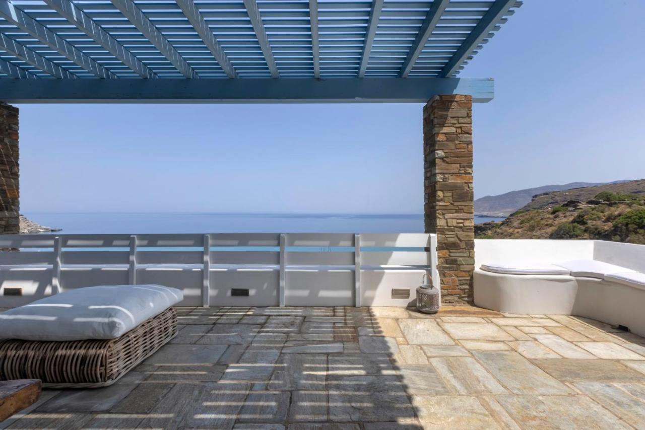 Luxury Villa By The Beach Stenies Exterior photo