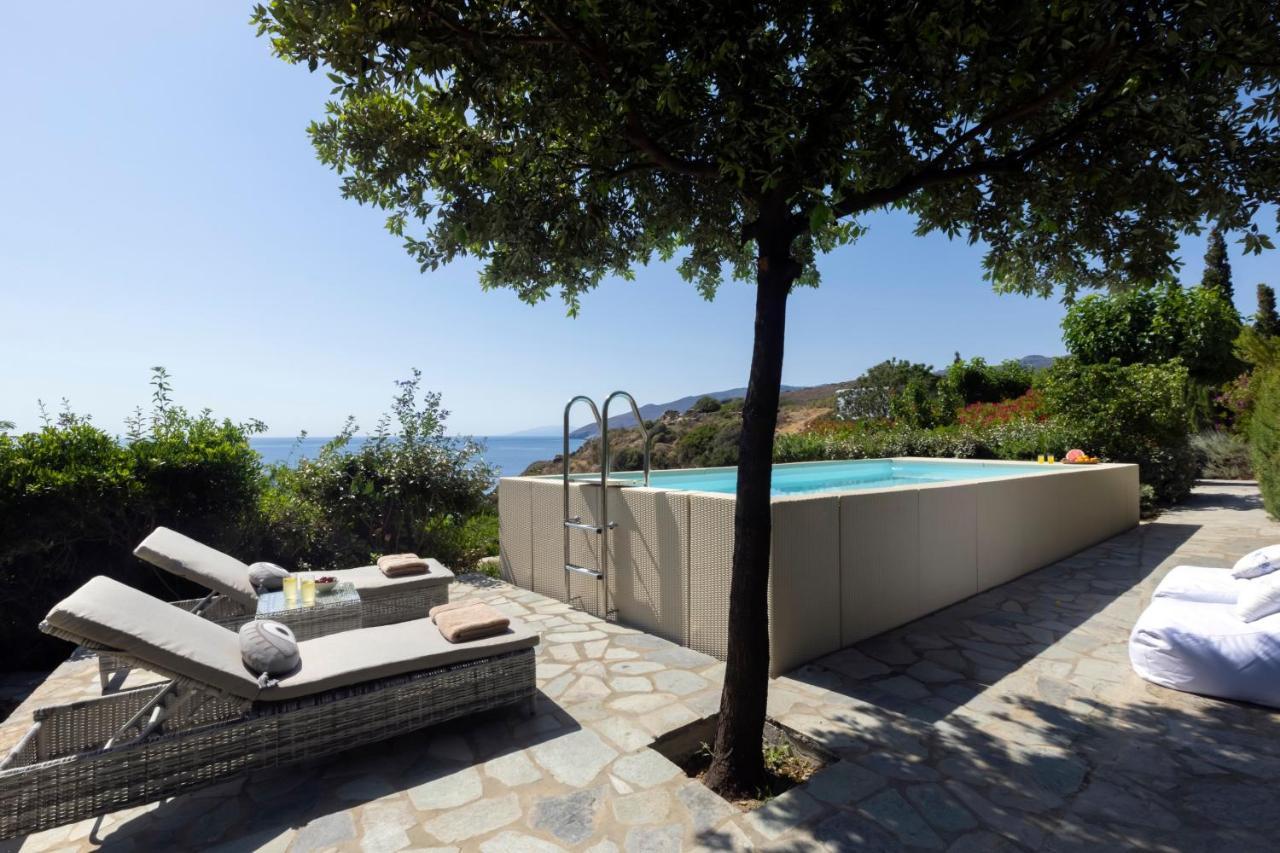 Luxury Villa By The Beach Stenies Exterior photo